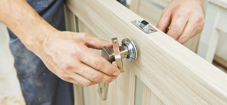 interior door repair Huntington Park